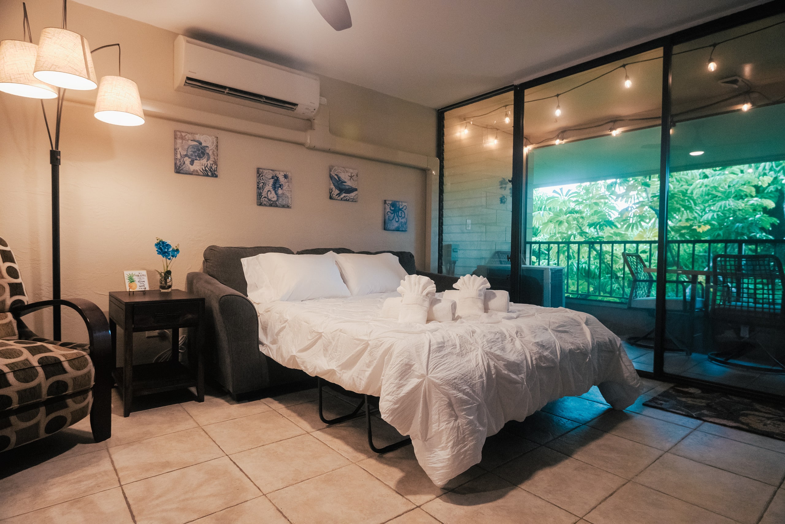 Condo in Kailua-Kona · ★4.95 · 1 bedroom · 2 beds · 1 bath - Image 17