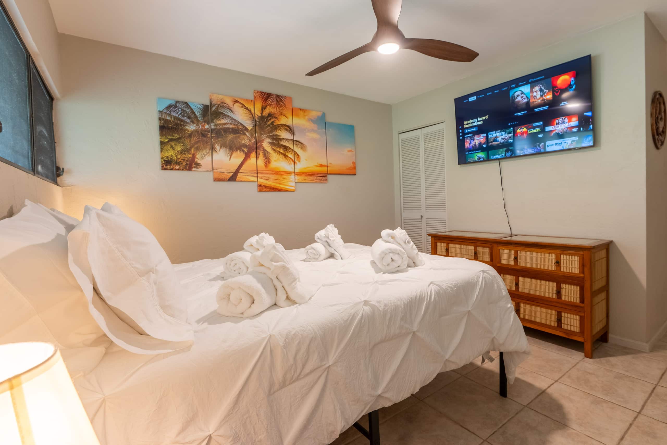 Condo in Kailua-Kona · ★4.95 · 1 bedroom · 2 beds · 1 bath - Image 5