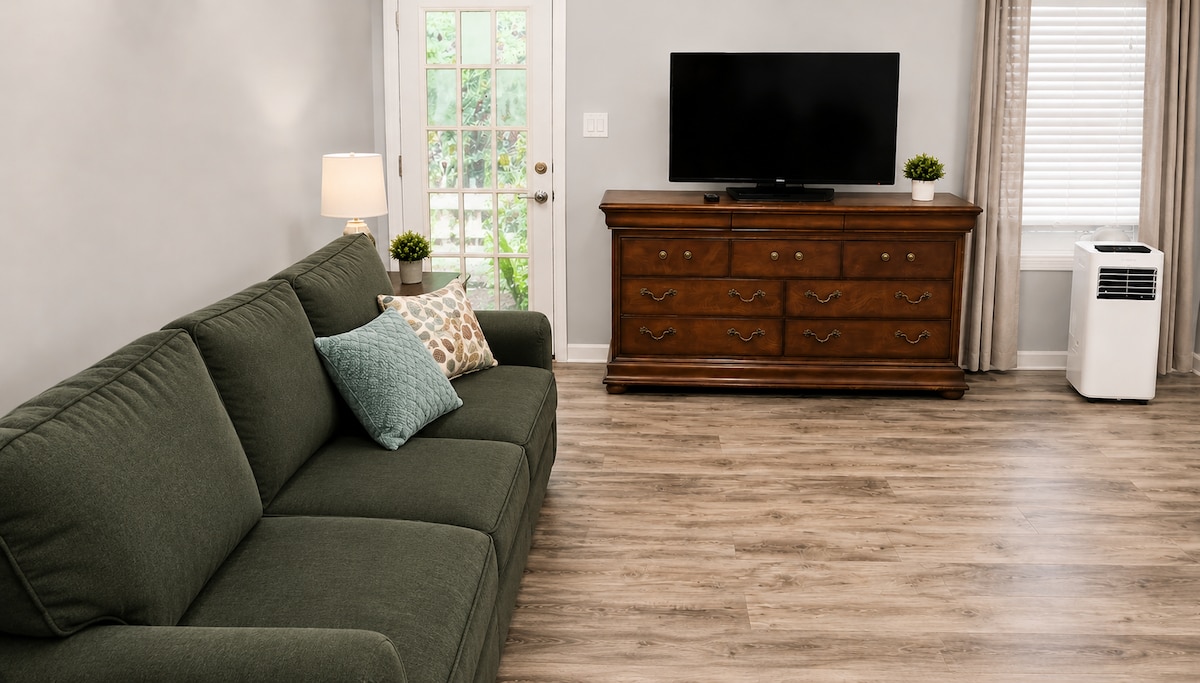 Basement bedroom with private entrance & driveway