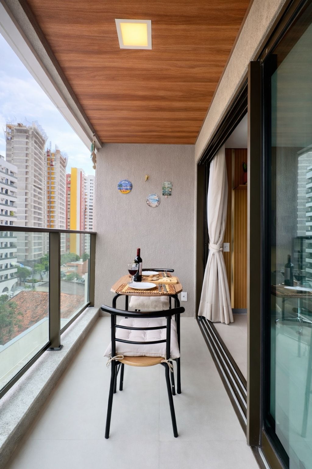 Foto do anúncio de Studio c/piscina - academia, perto praia- Meireles em Meireles, Fortaleza