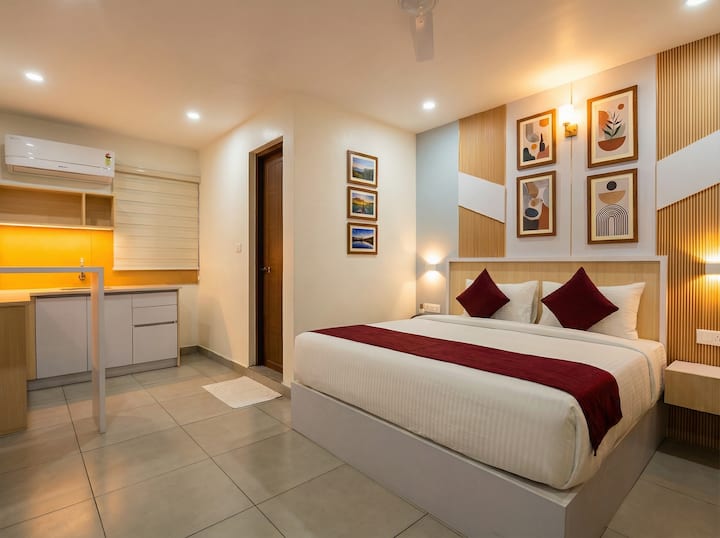Br Residency Suite Room- King Size Bed - 트리수르