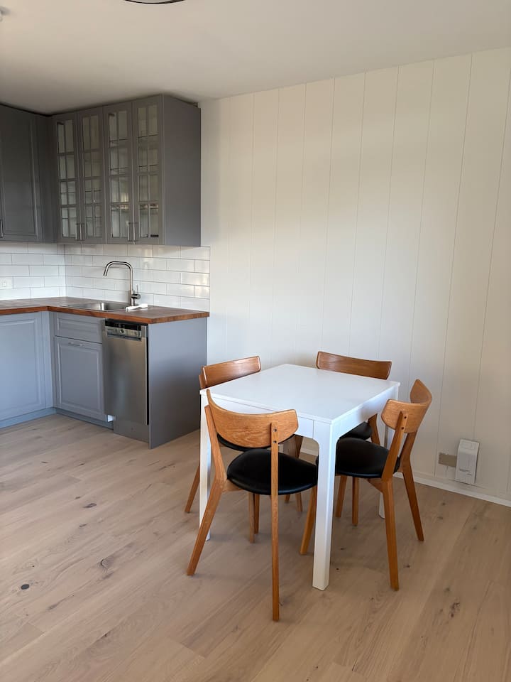 Apartment For Two
- Simple Is Good - Island