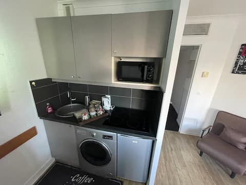 Top Airbnb: Paris La Defense Arena Apartment à Courbevoie