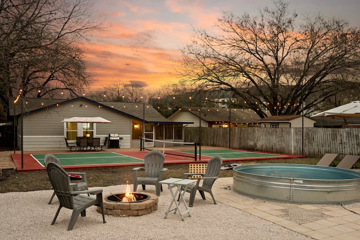 Pickleball, Pool, Games, Mins to Zilker, SoCo/DT
