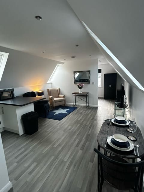 Popular Airbnb listing: Paddock View in King's Lynn And West Norfolk