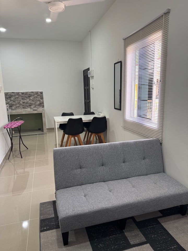 Homestay Humai Near Uthm Parit Raja Batu Pahat - Ayer Hitam