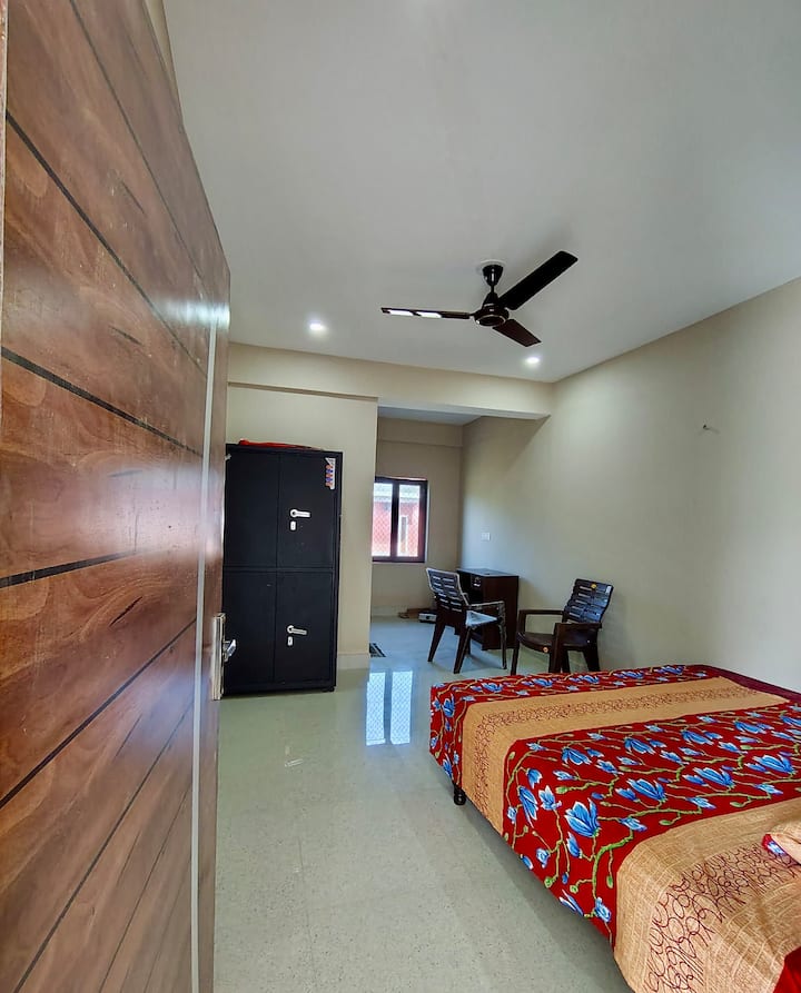 საძინებელი 1