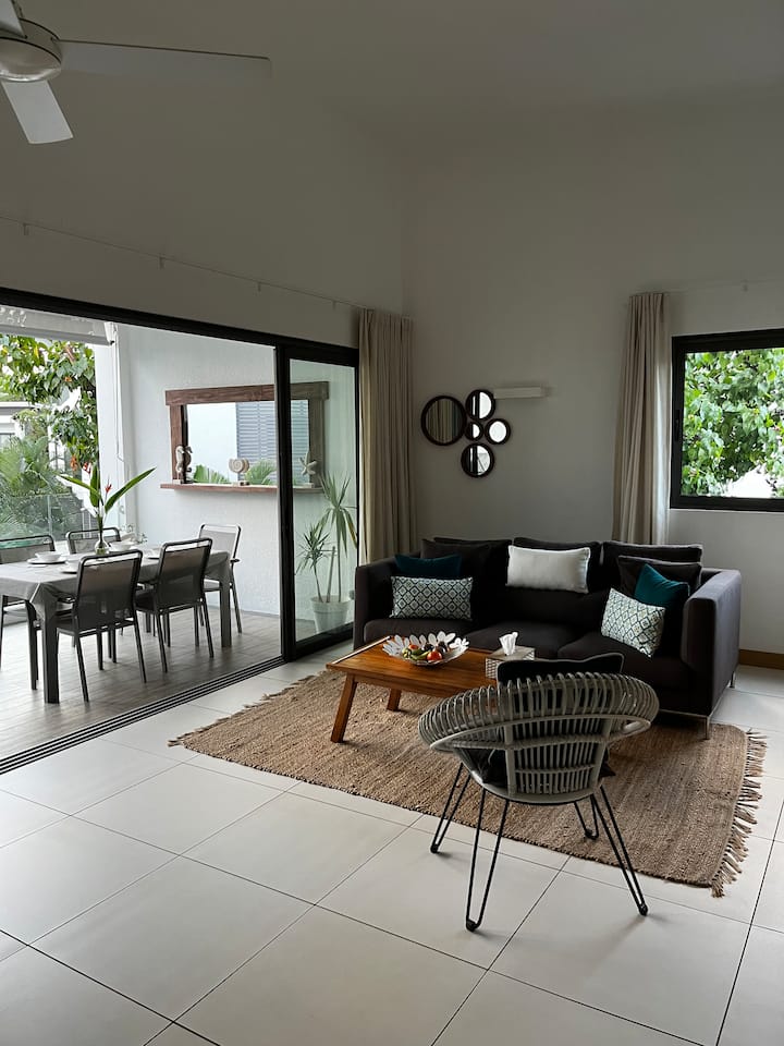 Fab 2bd Apartm In Seafront Resort - Mauritius