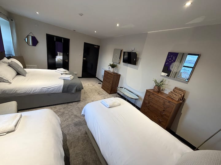 Craven Heifer - Family Room - Skipton