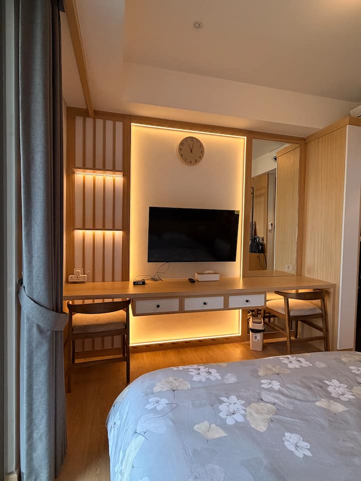 Gold Coast Apartment Japanese Luxury 1 Br - 雅加達