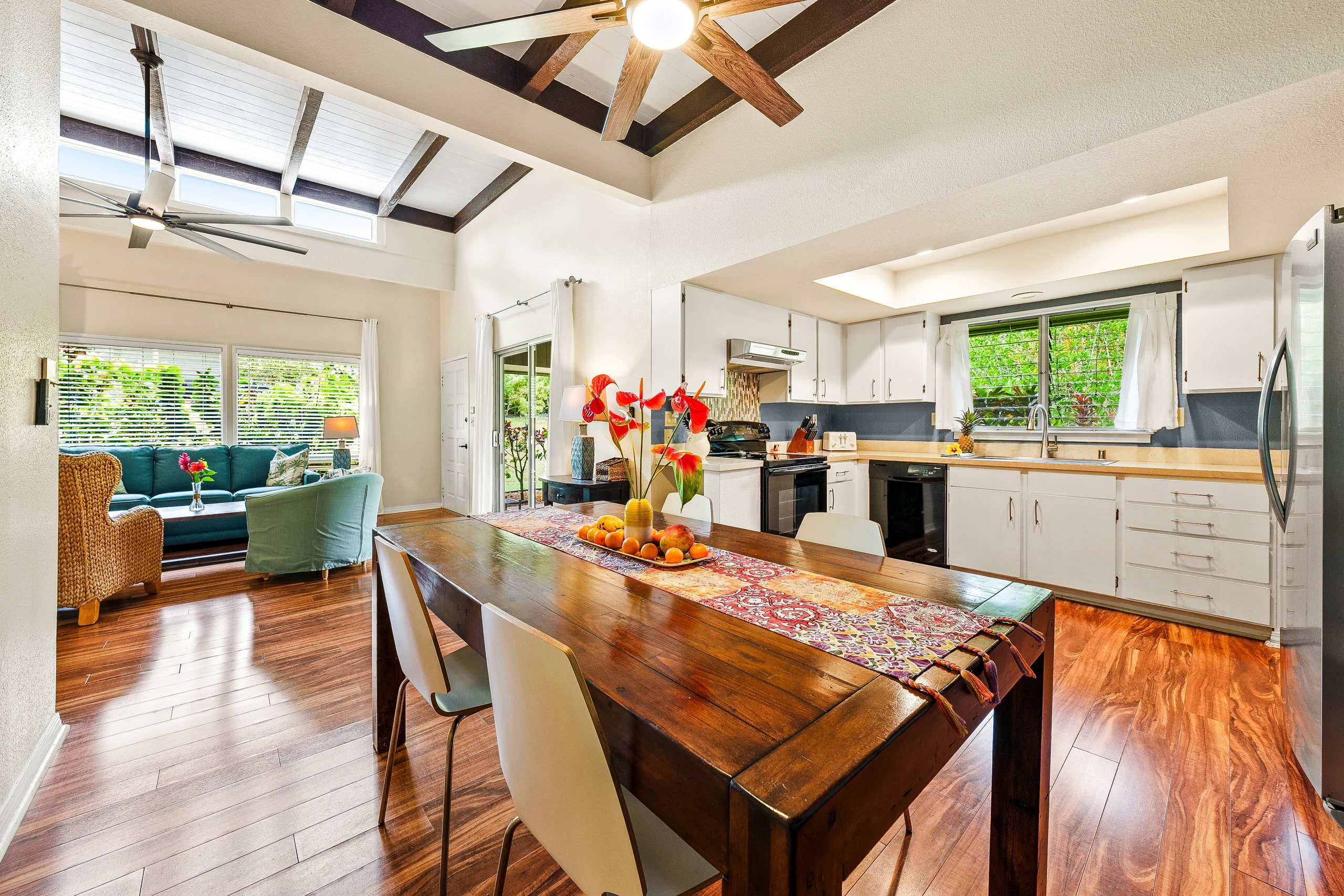 Hale Malie Kaimana: Spacious 2BR Condo Princeville - Image 5