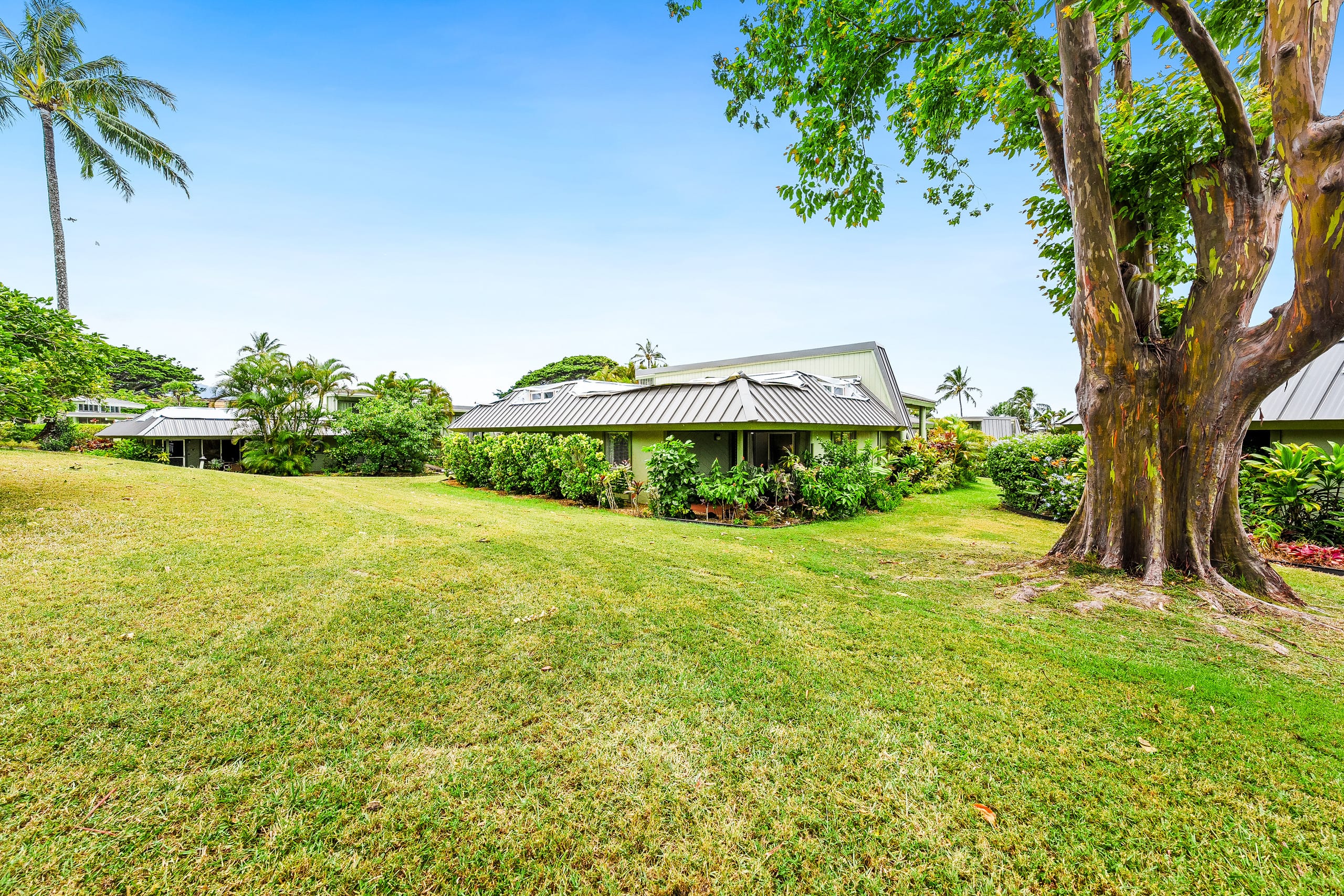 Hale Malie Kaimana: Spacious 2BR Condo Princeville - Image 16