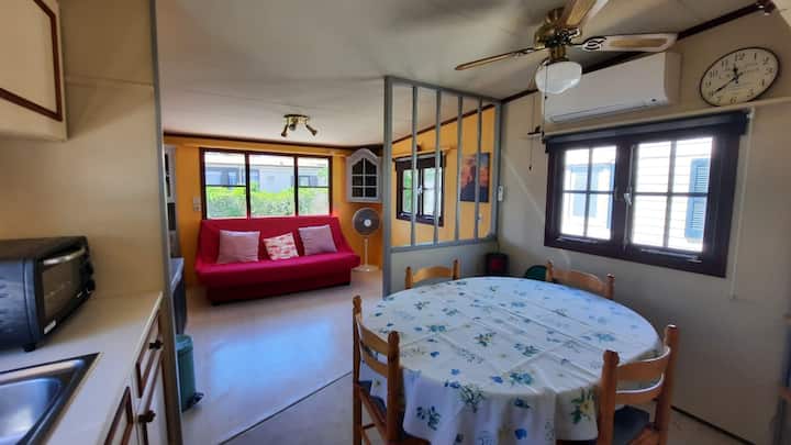 Bungalow Climatisé, 2 Chambres, 4 Couchages. - Perpignan