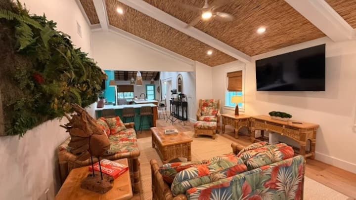 Tropical Marina House-across From The Indian River - Stuart, FL