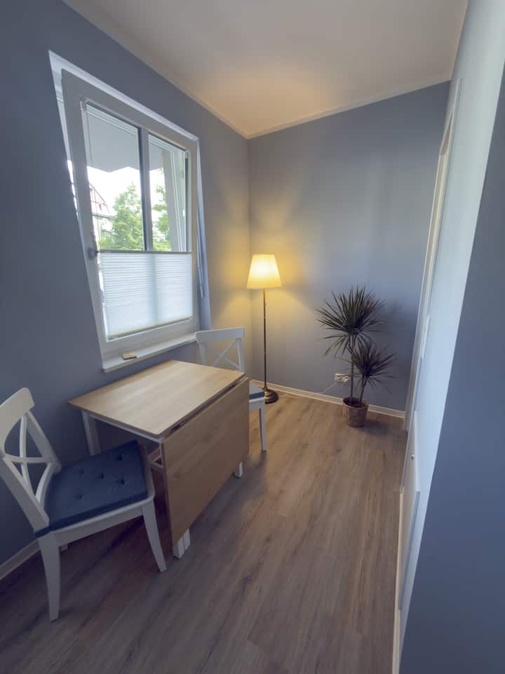 Modernes Apartment Jena Zentrum–neubau–wlan –Küche - Jena