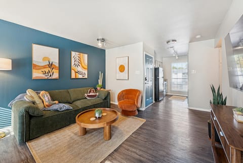 Popular Airbnb listing: Pool - Boho Vibes -2 BR Close to Downtown - No 206 in Munger Place Historic District
