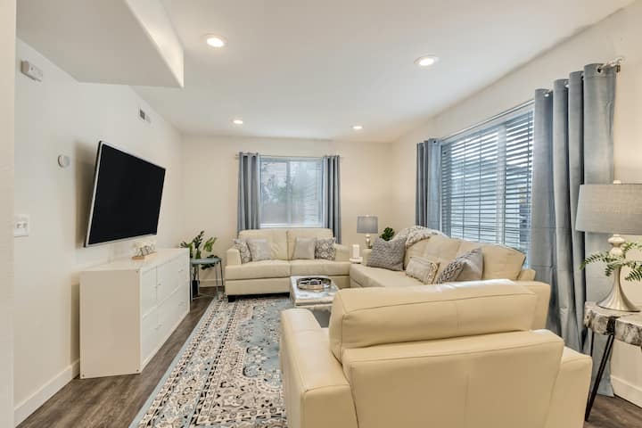 Private Hottub-townhome-8 Miles To Mouth Ofcanyons - Salt Lake City, UT