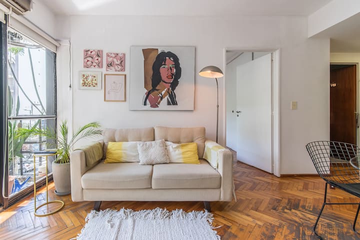 Apartamento de 1 quarto com varanda perto da estação Olleros em Colegiales