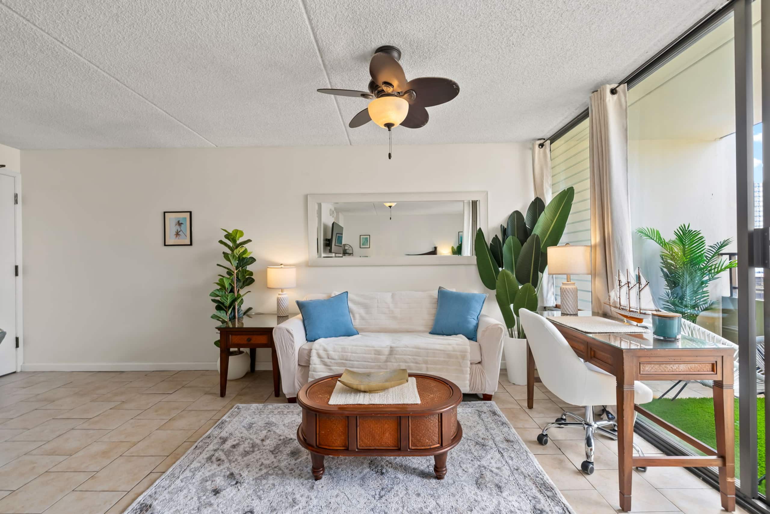 The Aina Apartment of Waikiki - Image 4