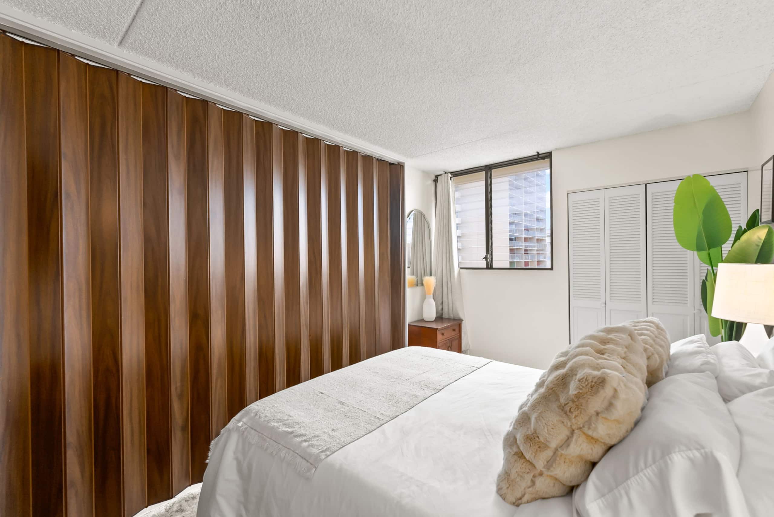 The Aina Apartment of Waikiki - Image 20