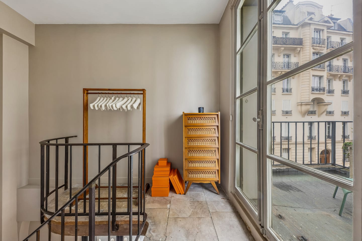 Pavillon d'Auguste Perret : Triplex, Tour Eiffel — Chambre 1