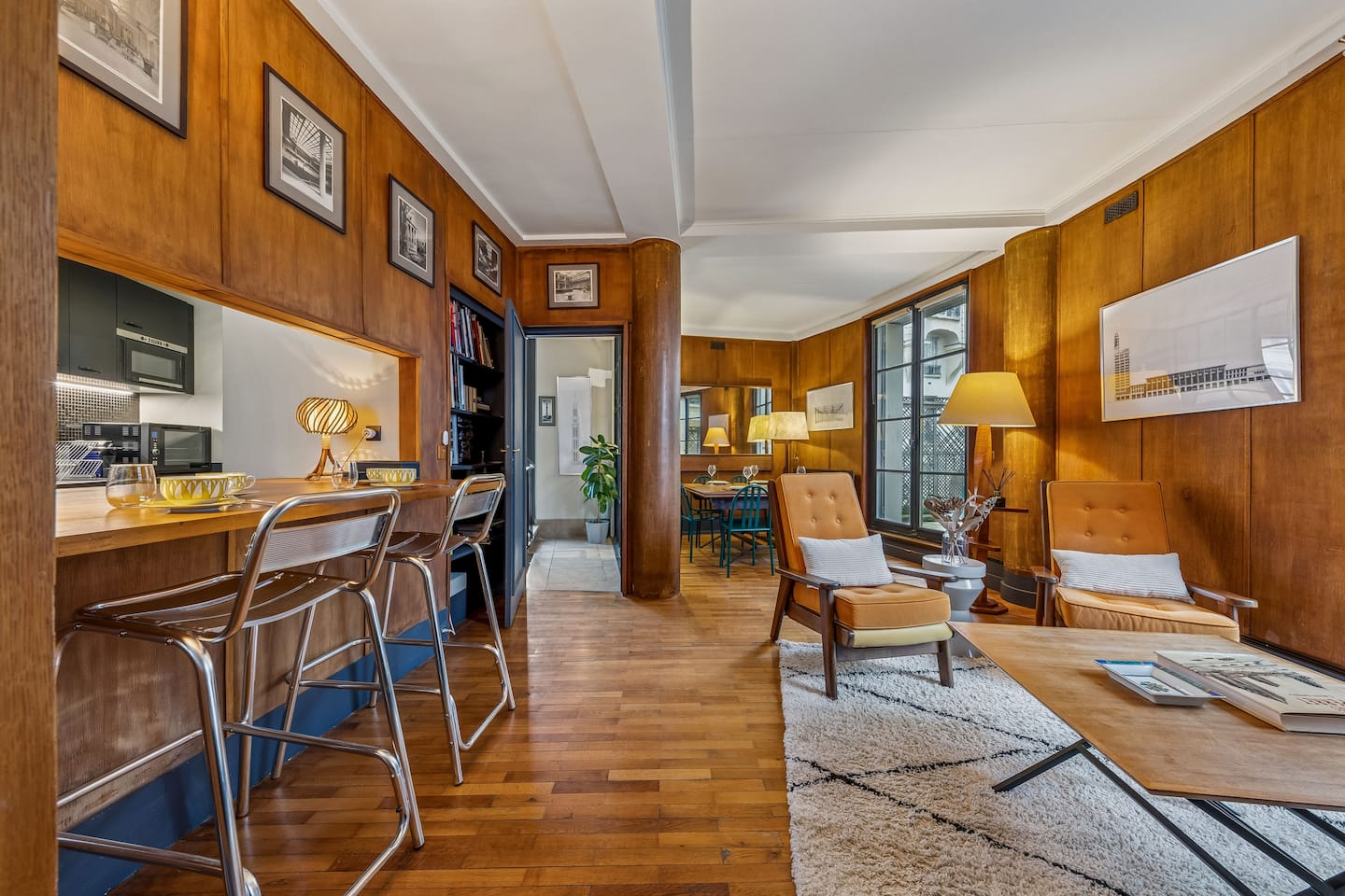 Pavillon d'Auguste Perret : Triplex, Tour Eiffel — Salon