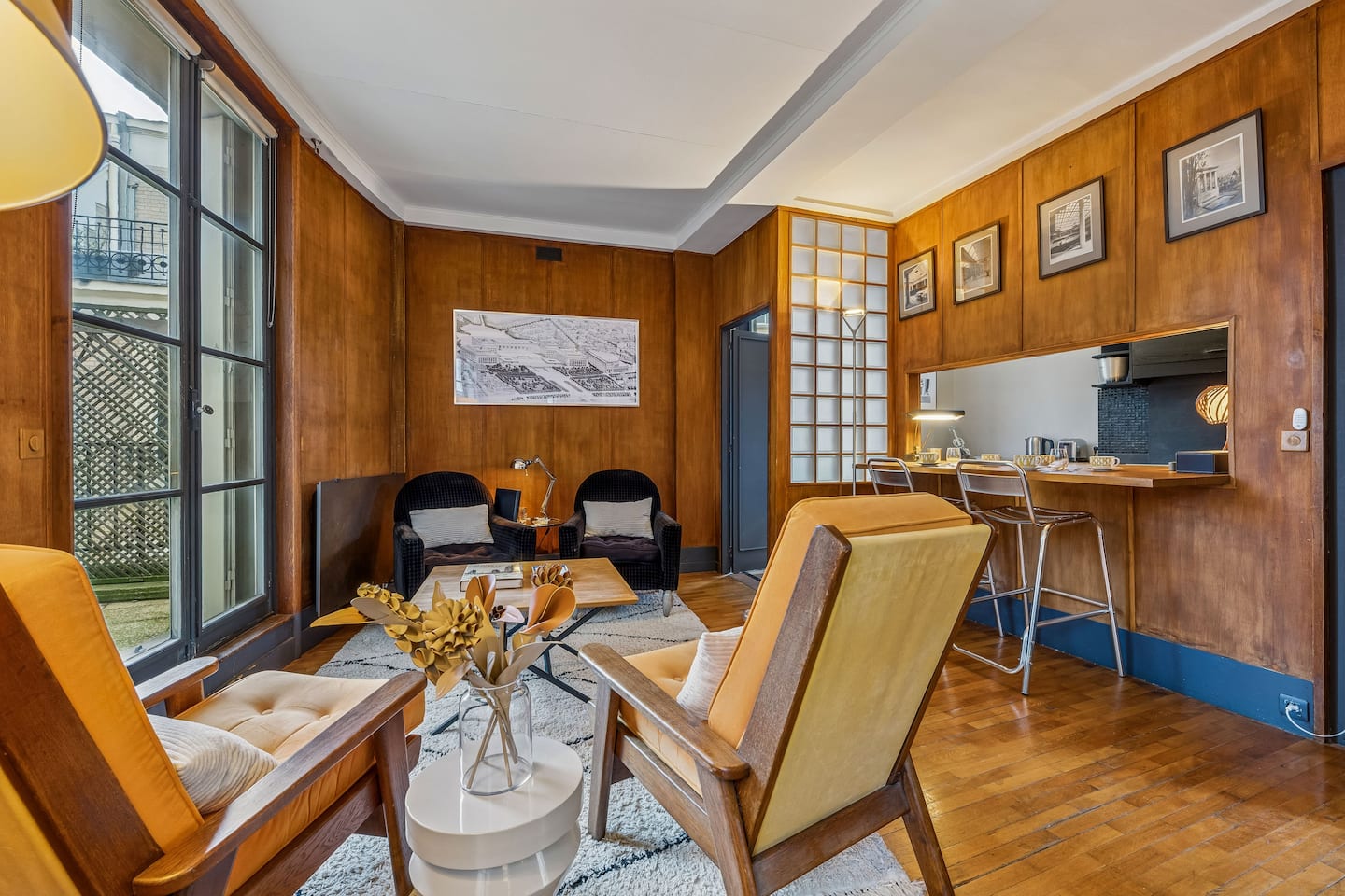 Pavillon d'Auguste Perret : Triplex, Tour Eiffel — Salon