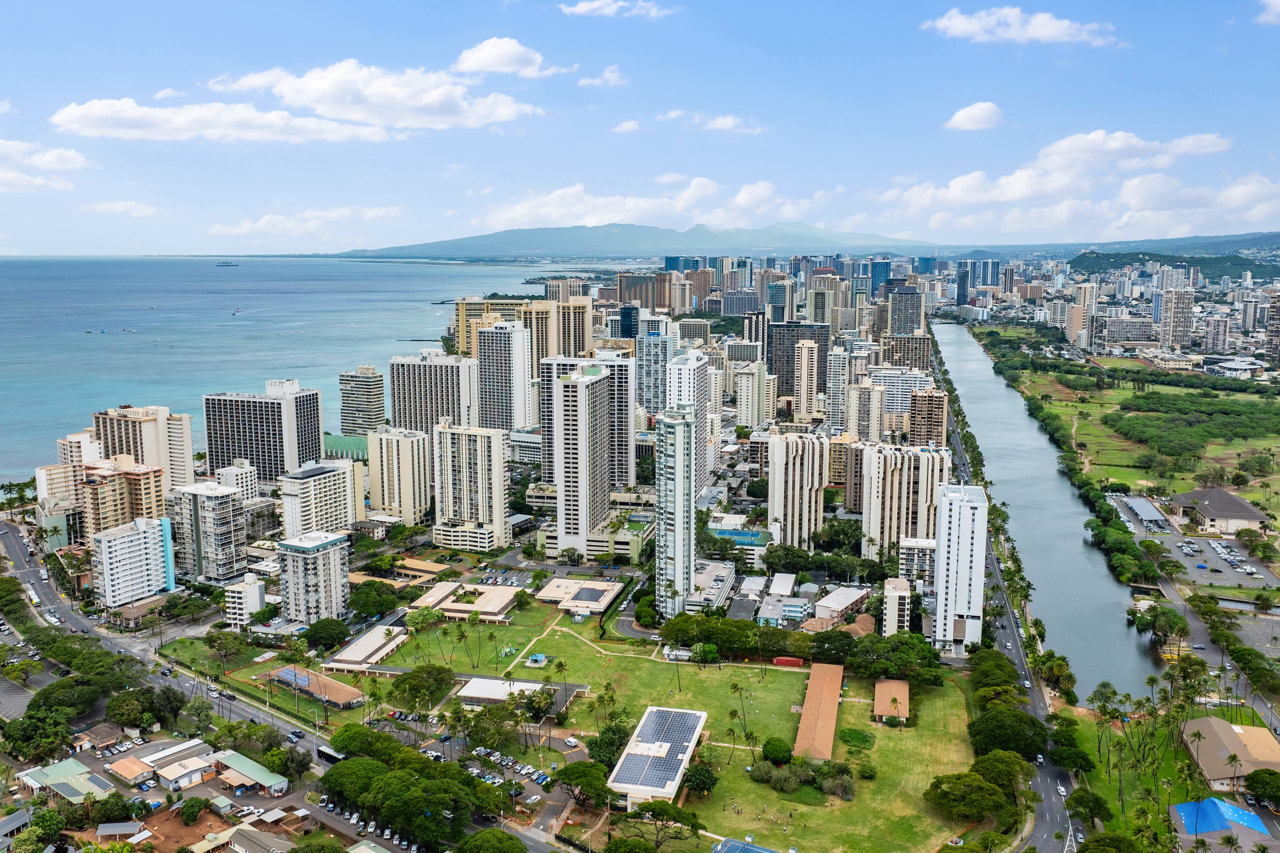 Modern Oceanfront Waikiki High-Rise | 30th Floor - Image 40