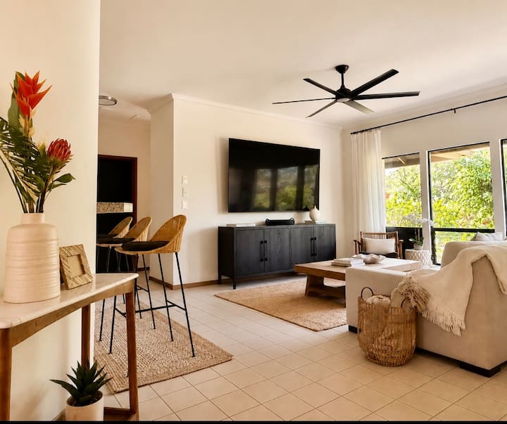 Princeville Hideaway | New North Shore Gem - Princeville, HI
