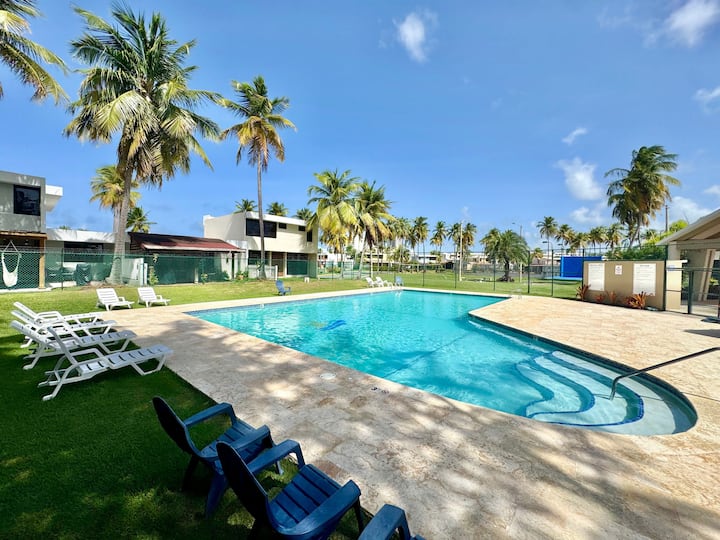 Private Villa Compound/ 3 Homes, Up To 27 Guests - Luquillo