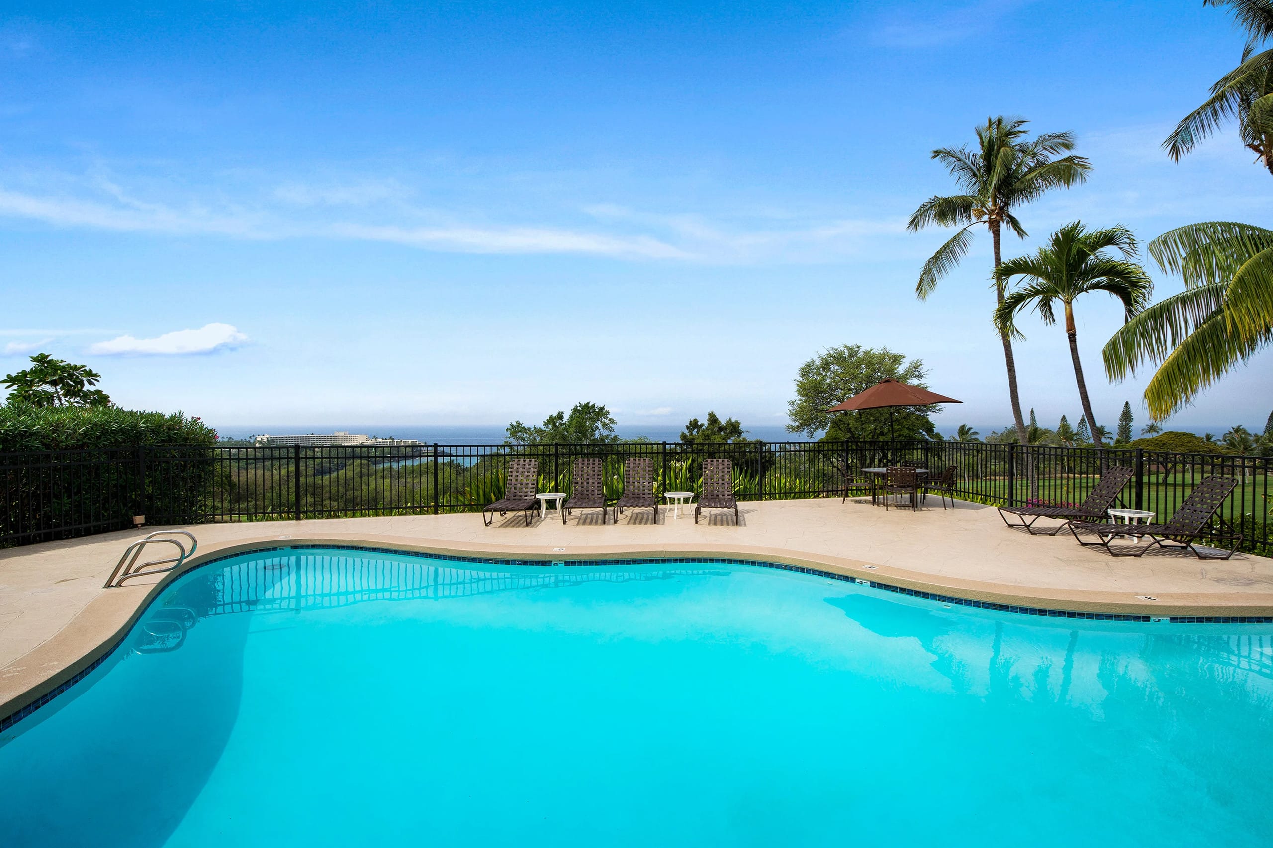 Modern Kona Condo with Loft - Photo 8