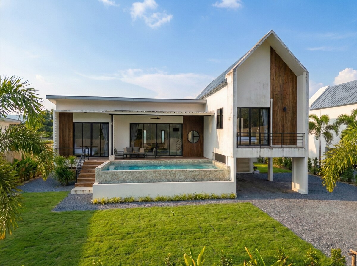 White Haven Villa A - Image 1