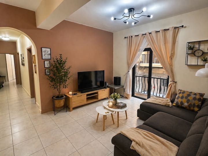 Prime Sliema Location 3br Apt Walk Everywhere - La Valeta