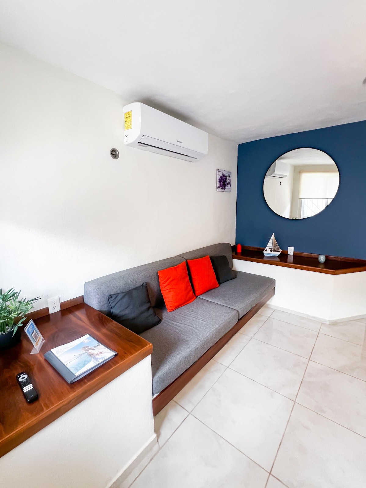 Anuncio de Airbnb popular: Toronto Suites: Comfort and Wi-Fi, close to everything en Supermanzana 1