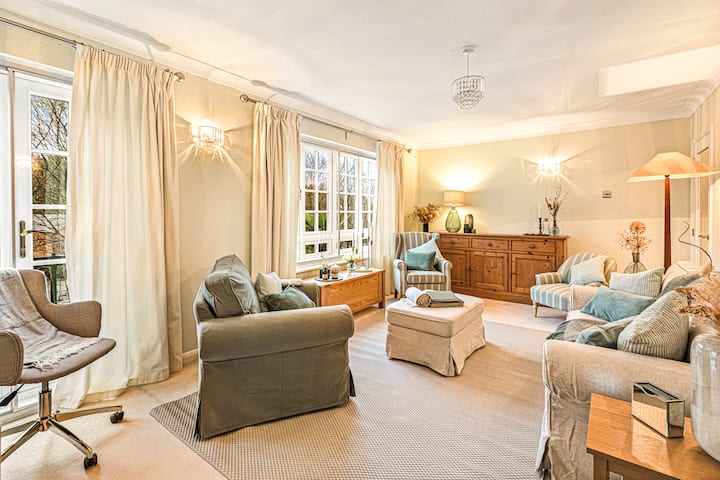 Hillside House - Henley-on-Thames