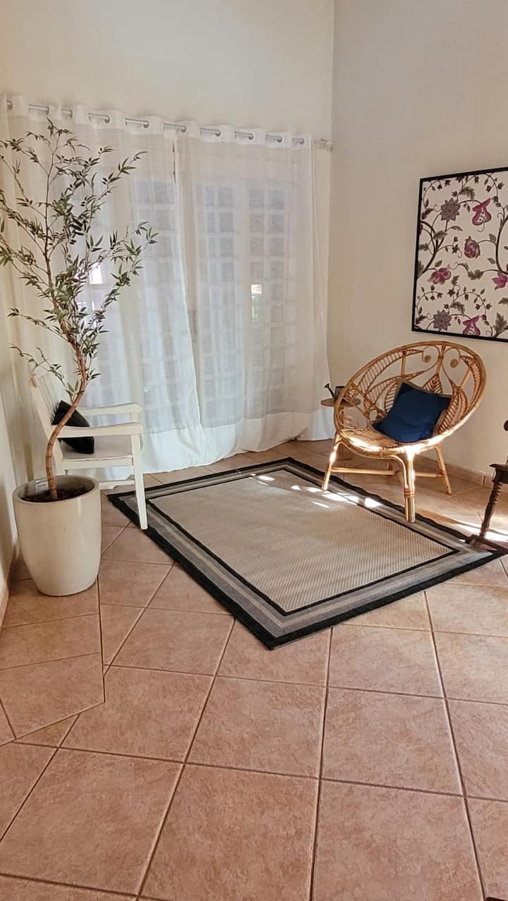 Casa Confortável Com Piscina No Jardim Canadá - Ribeirão Preto
