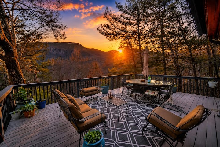 Hot Tub*resort Access* Game Room Pets Ok - Lake Lure, NC