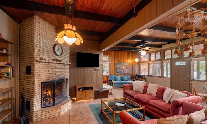 4br Riverfront House With Guest House, River Views - Seguin, TX
