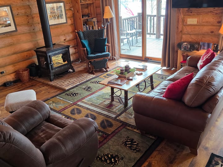 Nevrdun Retreat - Viroqua, WI