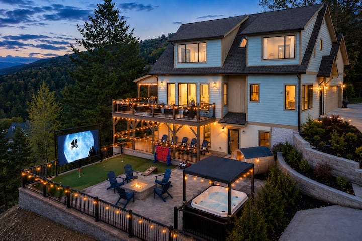 Mountain Views | Hot Tub | Theater | Sauna | Gym - Asheville, NC