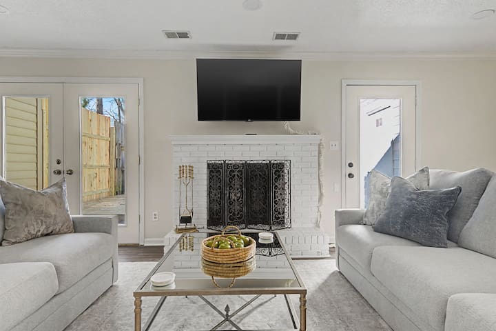 Guest favorite listing in Huntsville
