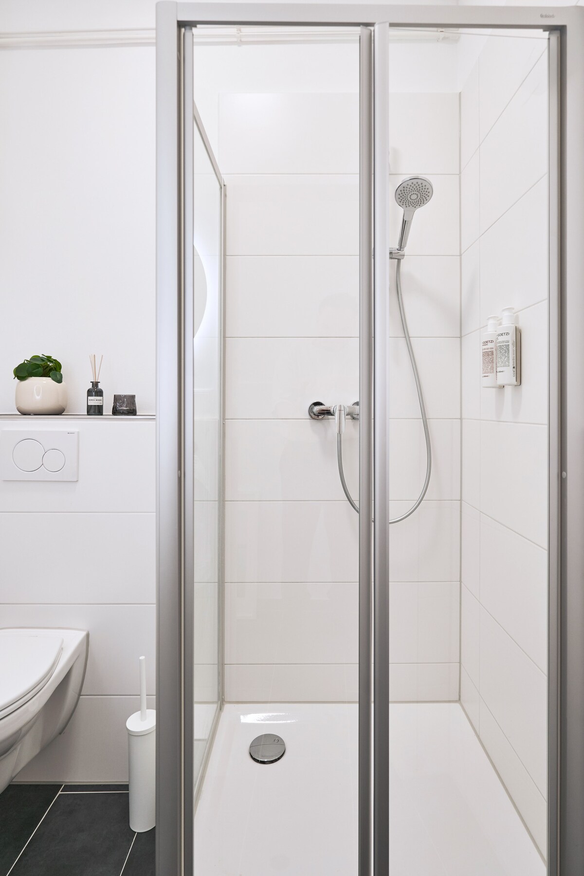 The Repsody: city center apartments for groups and families