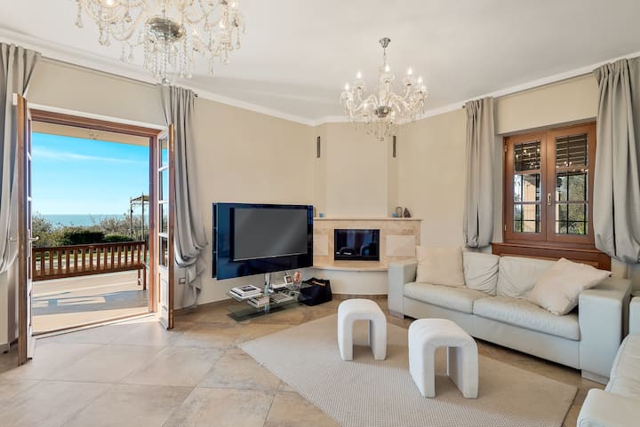 Luxury Villa At Palatina + Swimming Pool-solarium - Forte dei Marmi