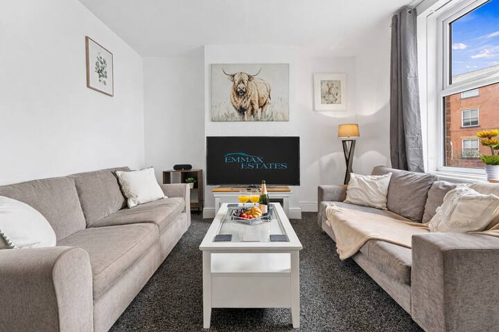 3 Bedroom House, Free Parking, Fully Furnished - 沃靈頓