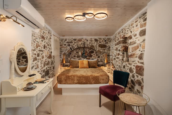 Burgos Barrio Petit apartment 15 - Guesthouses for Rent in Naxos ...