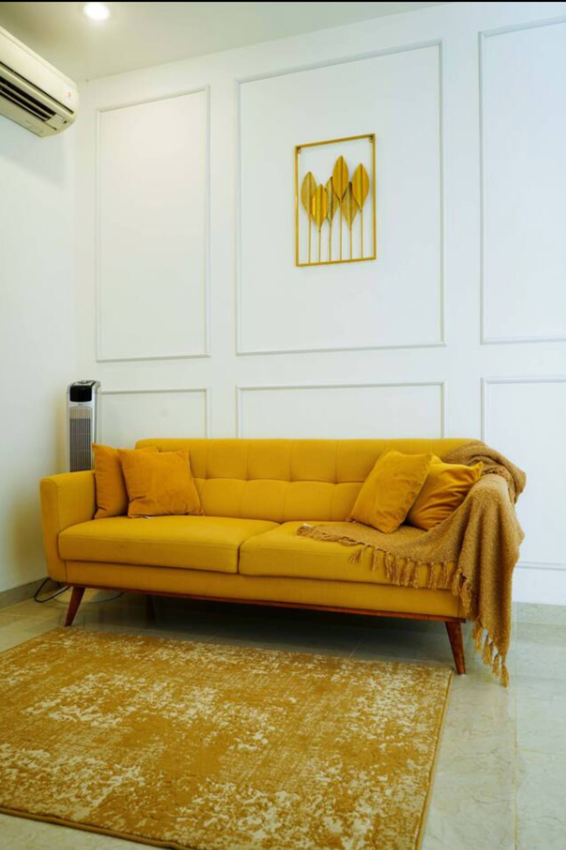 Cozy Temple Hideaway Private Villa in Yogyakarta 3