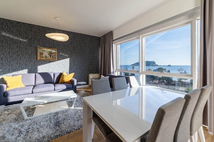 Sea View Comfy Flat 100m From The Beach In Center - Budva