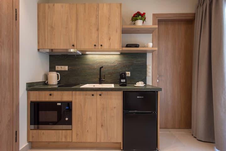 Heart Of Heraklion Studio/balcony Walk To Sites - Heraklion