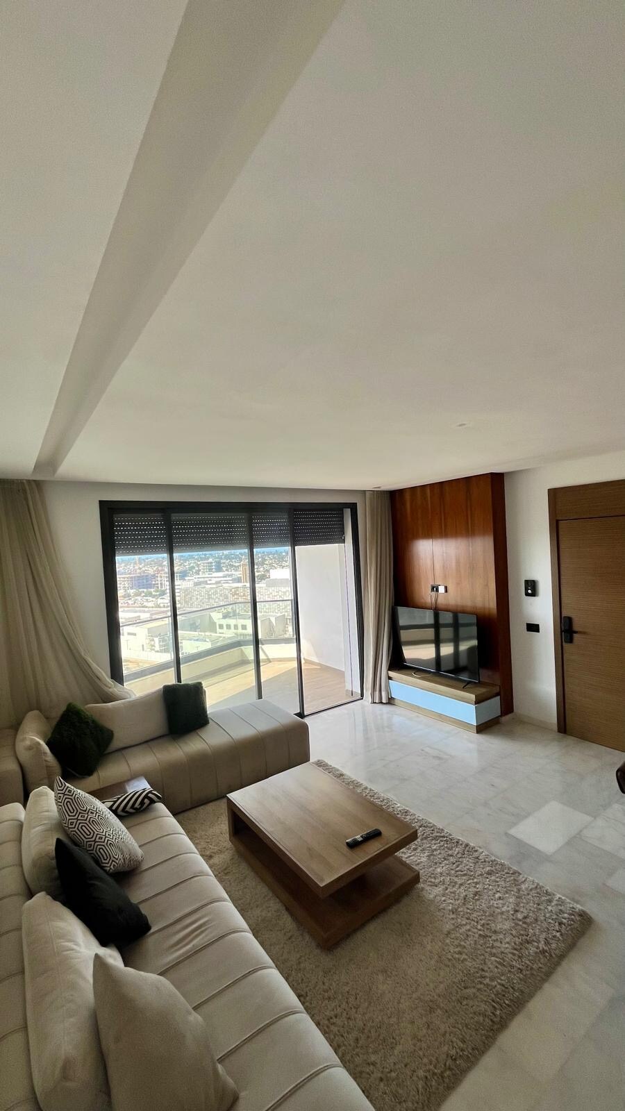 Rental unit in Casablanca  2 bedrooms  3 beds  15 baths - image 2