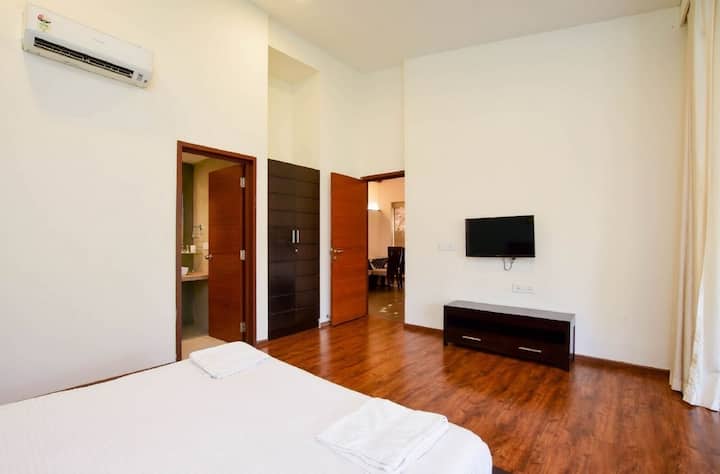 غرفة النوم 1